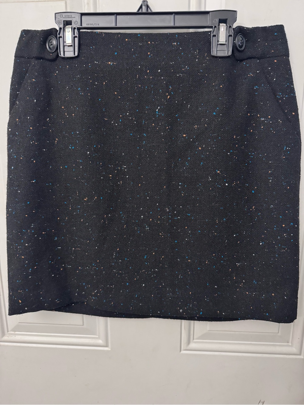 Women’s Outback Red Black Tweed Mini Skirt with Multicolor Flecks size 6